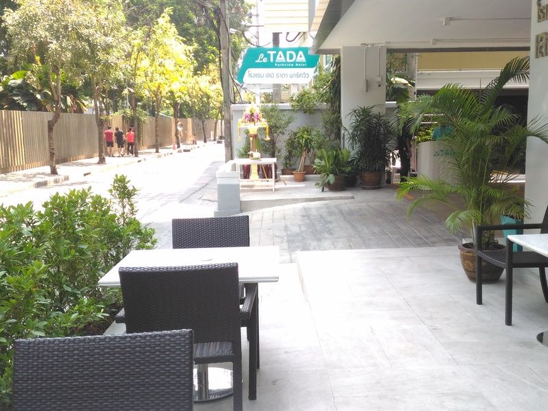Le Tada Parkview Hotel - Sha Plus Bangkok Exterior photo